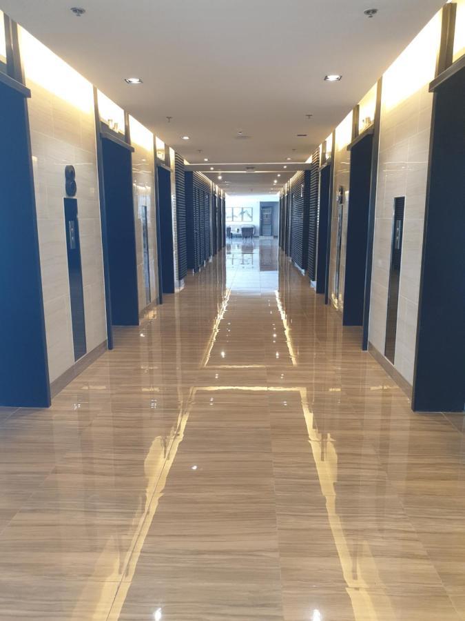 Heart Of Makati, Fully Furnished Condo, Cbd Central Location Makati City Buitenkant foto